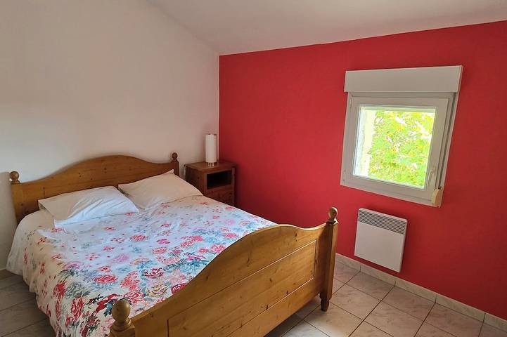 Location de vacances pour 9 personnes, avec piscine à Jonquières - 3