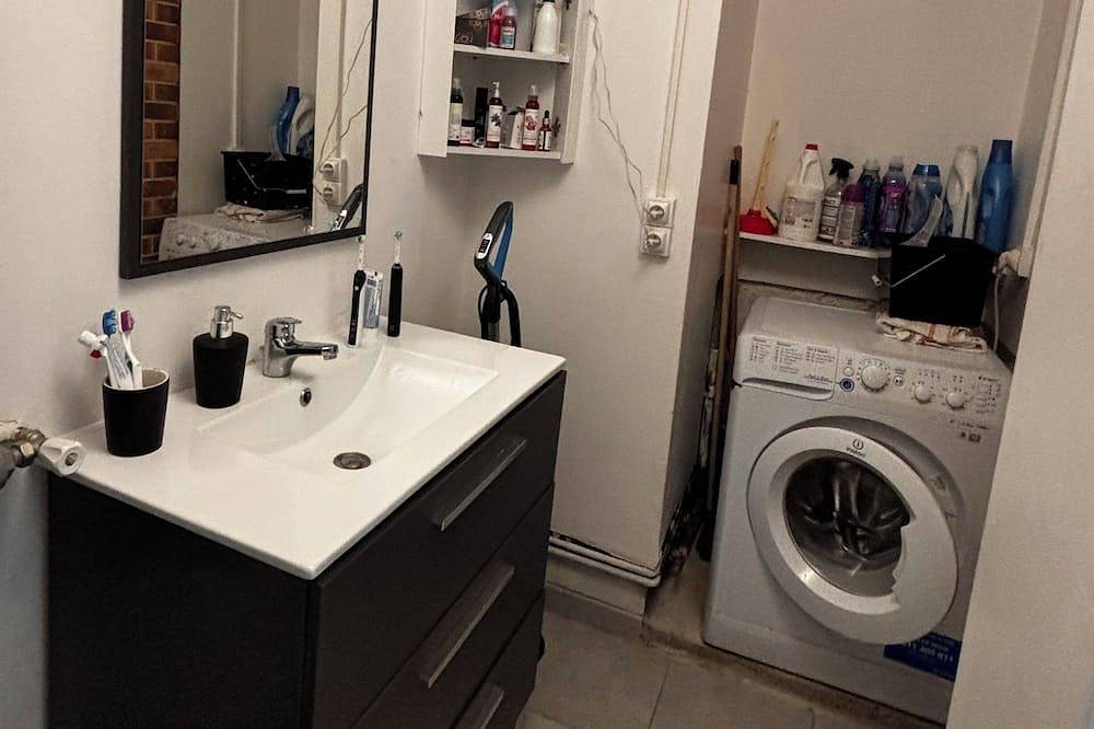 Entire apartment, Appartement Spacieux Bien Placé in Ivry-sur-Seine, Val-de-Marne