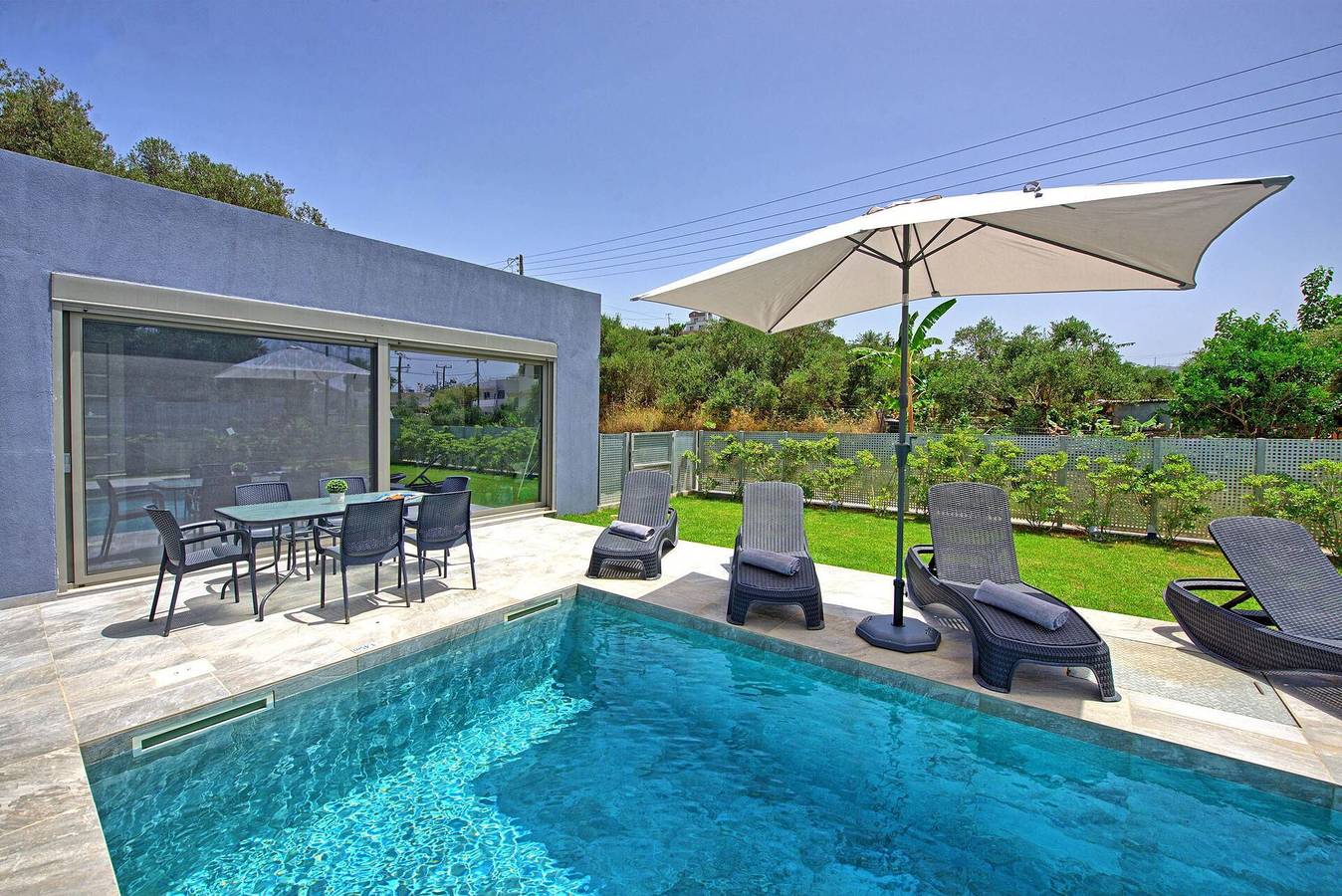 Villa for 10 personer med badebasseng in Agia Marina, Chaniaregionen