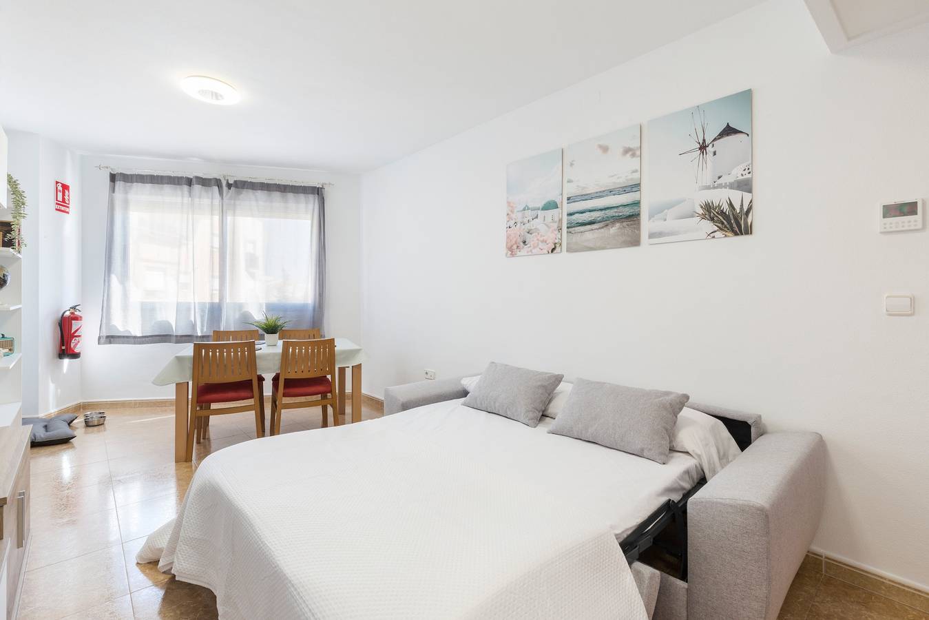Appartement entier, Appartement 'Vivienda Maiva' avec terrasse privée, Wi-Fi et climatisation in Alhama de Murcia, Murcia l'intérieur des terres