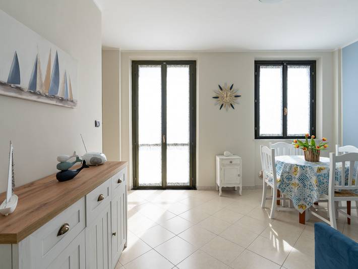 Ferienwohnung für 4 Personen, mit Garten und Balkon in Cipressa - 4