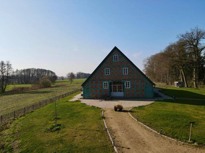 Ferienwohnung für 4 Personen, mit Garten und Sauna sowie Ausblick, mit Haustier in Lilienthal