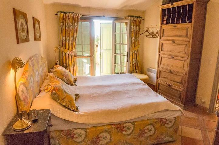 Location de vacances pour 6 personnes, avec terrasse et jardin à Montouliers - 3