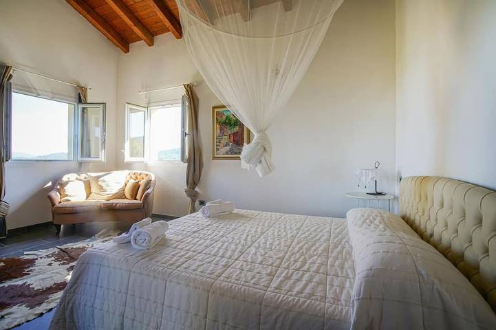 3 bedroom beautiful home in Carro in Castello (Carro), Carro (Liguria)