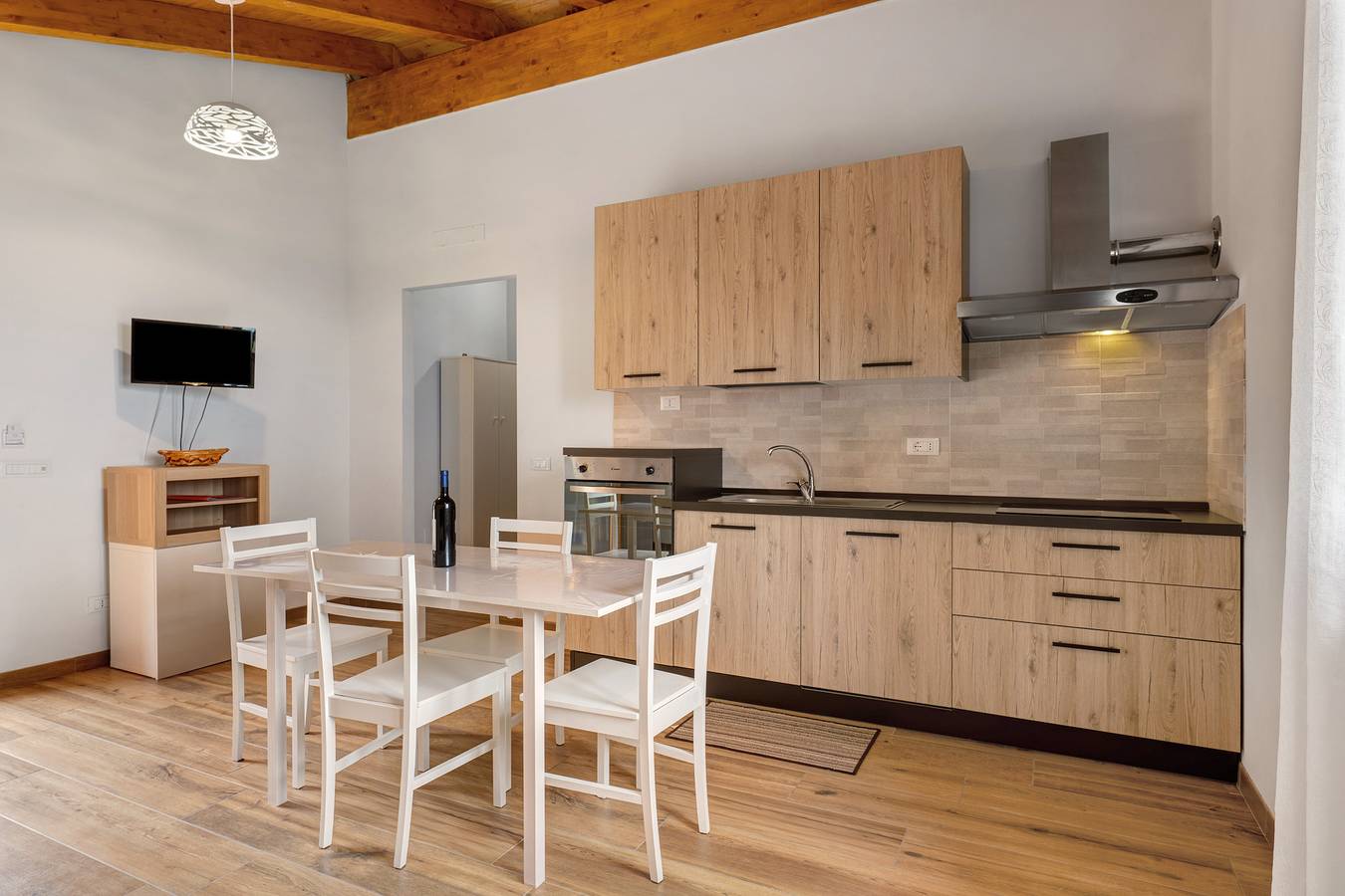 Ganze Wohnung, Ferienwohnung 'Camera 1' mit Bergblick, privater Terrasse und Wi-Fi in Zignago, La Spezia Provinz
