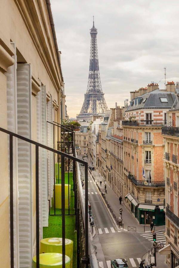 Superior Double Room in Tour Eiffel, Paris