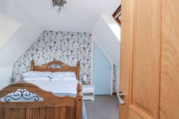 Log Cabin for 4 People in Nairn, Highlands, Photo 4