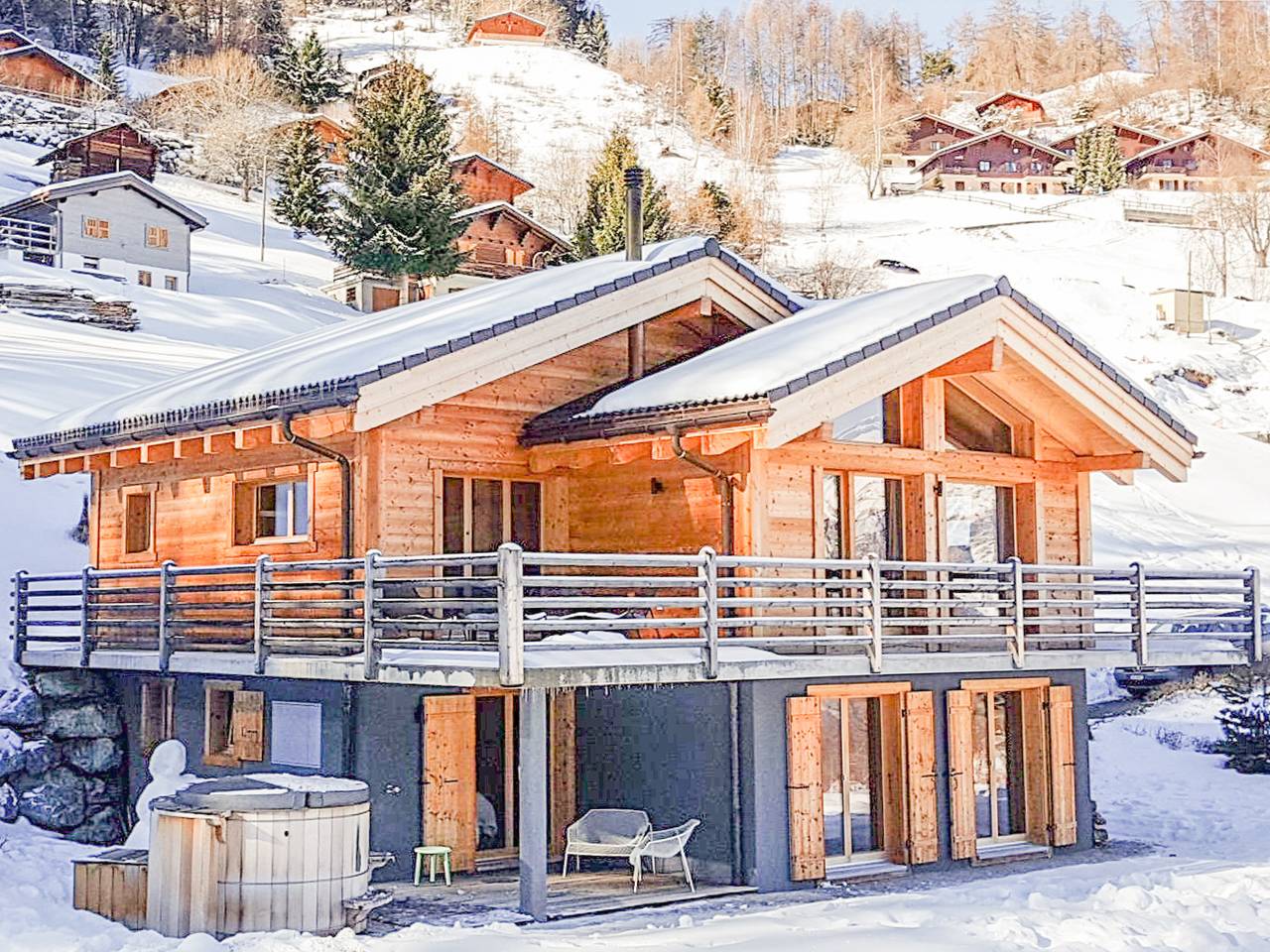 Chalet Chalet Kookaburra - Jacuzzi - Views in Riddes, Alpi Pennine