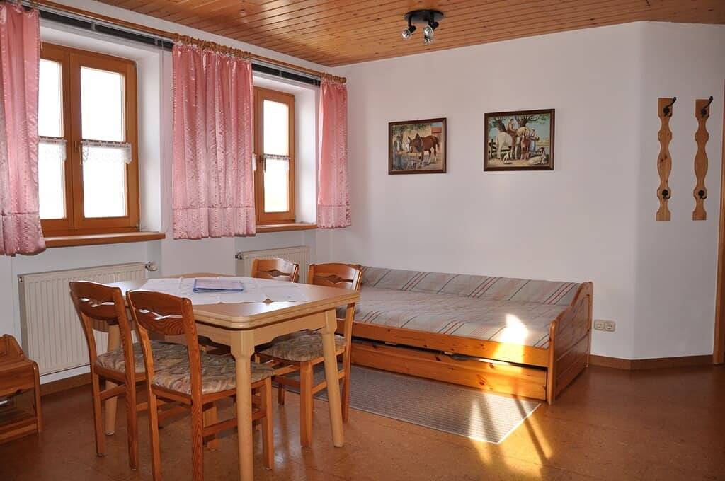 Ferienwohnungen Peterbartl-Hof - Fewo 2 in Plößberg, Ostbayern