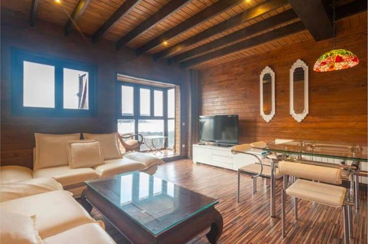 Casa rural para 8 personas, con Balcón y Jacuzzi además de Sauna y Vistas en Sierra Nevada