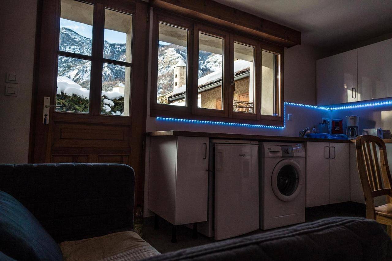 Appartement entier, Apartment - Ground Floor in L'Argentière-la-Bessée, Parc national des Écrins