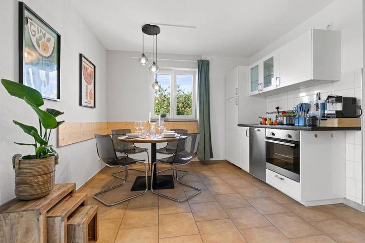 Ferienwohnung für 4 Personen, mit Garten und Ausblick, kinderfreundlich in Eurasburg - 2