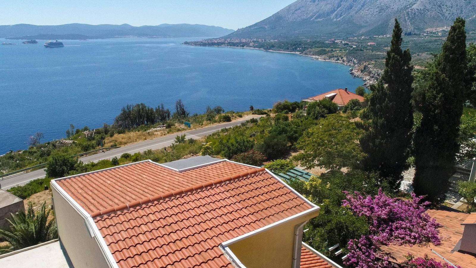 Apartamento inteiro, Beautiful 1-Bedroom Apartment with great view. in Orebic, Dubrovnik-Neretva