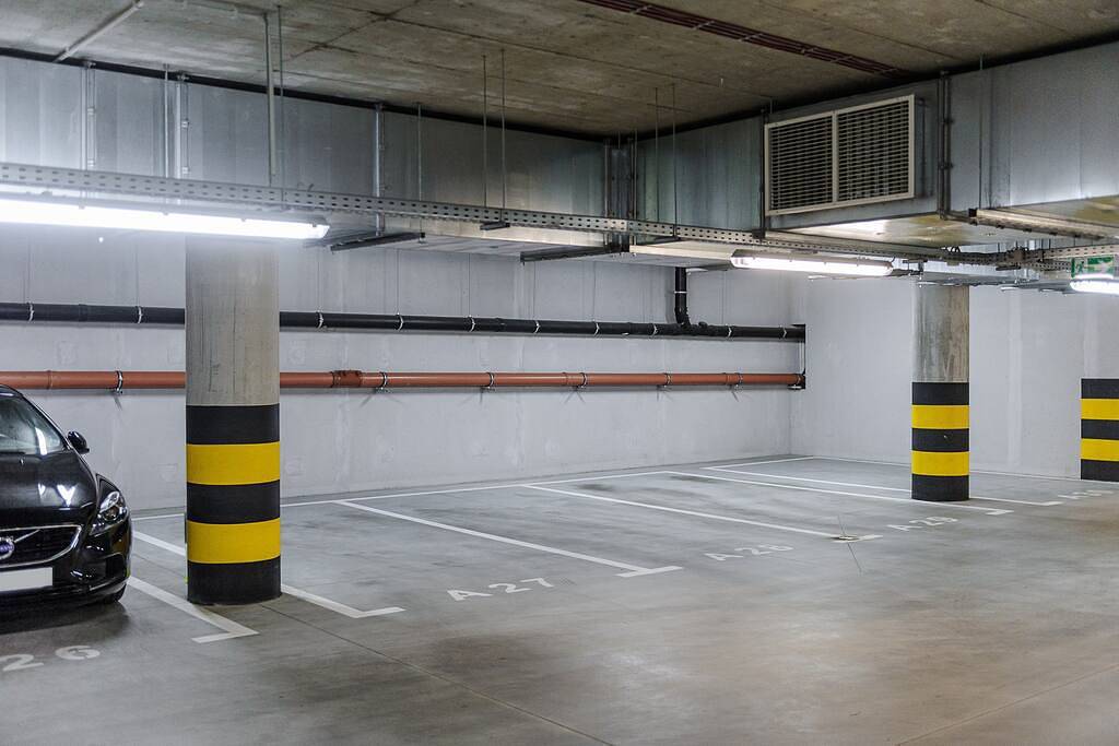 Estudio entero, Apartments i in Varsovia, Mazovia (región)