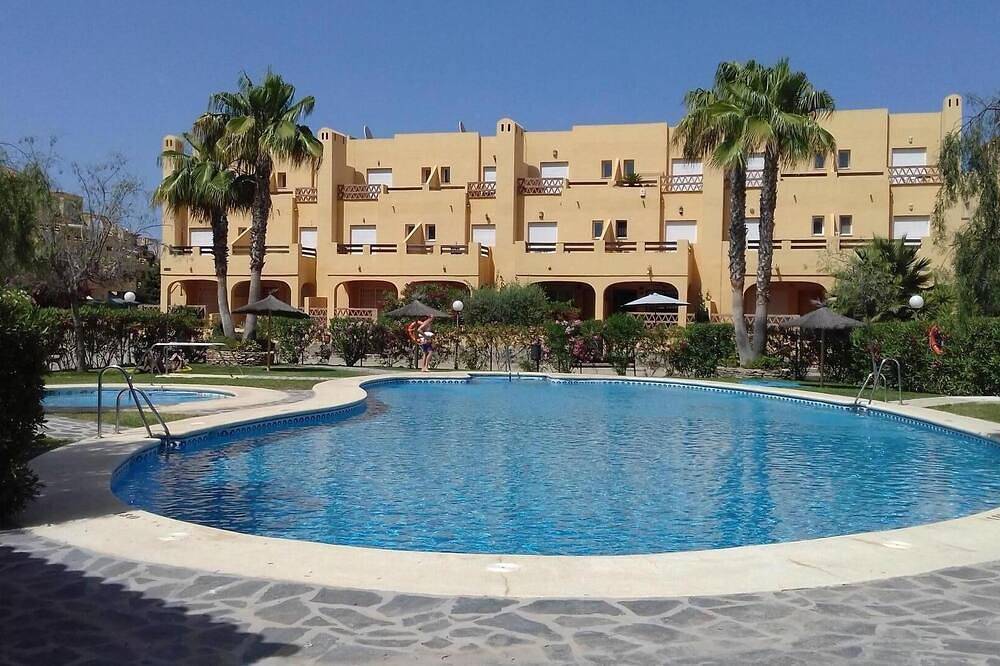 Haus (triplex) in Puerto Rey, Vera Playa, Almeria, 400m von Meer in Playas de Vera, Vera