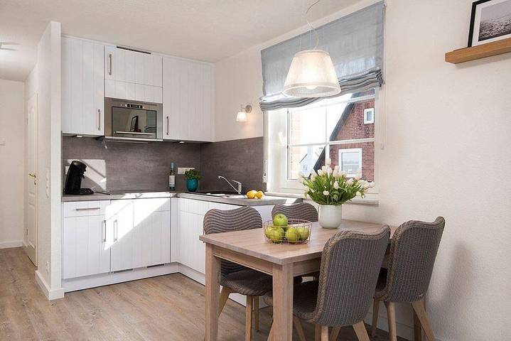 Ferienwohnung für 4 Personen, mit Balkon und Garten - 1