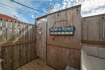 Vacation House for 12 Guests in Ocean Beach (NY), Suffolk County, Picture 1