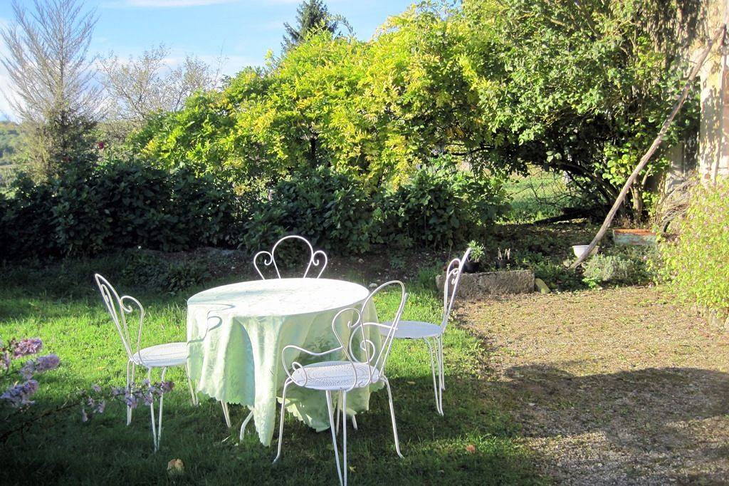 Casa de huéspedes para 6 personas con jardín in Alto Marne