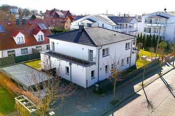 Ferienhaus für 8 Personen, mit Balkon und Garten sowie Sauna und Whirlpool, mit Haustier in Göhren