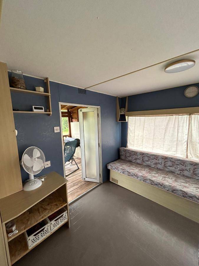 Location de vacances pour 9 personnes, avec terrasse ainsi que vue et jardin à Fleurac - 4