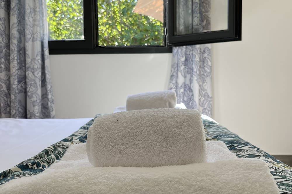 Veel charme en comfort voor deze stenen schuur Corsica in Erbalunga, Brando