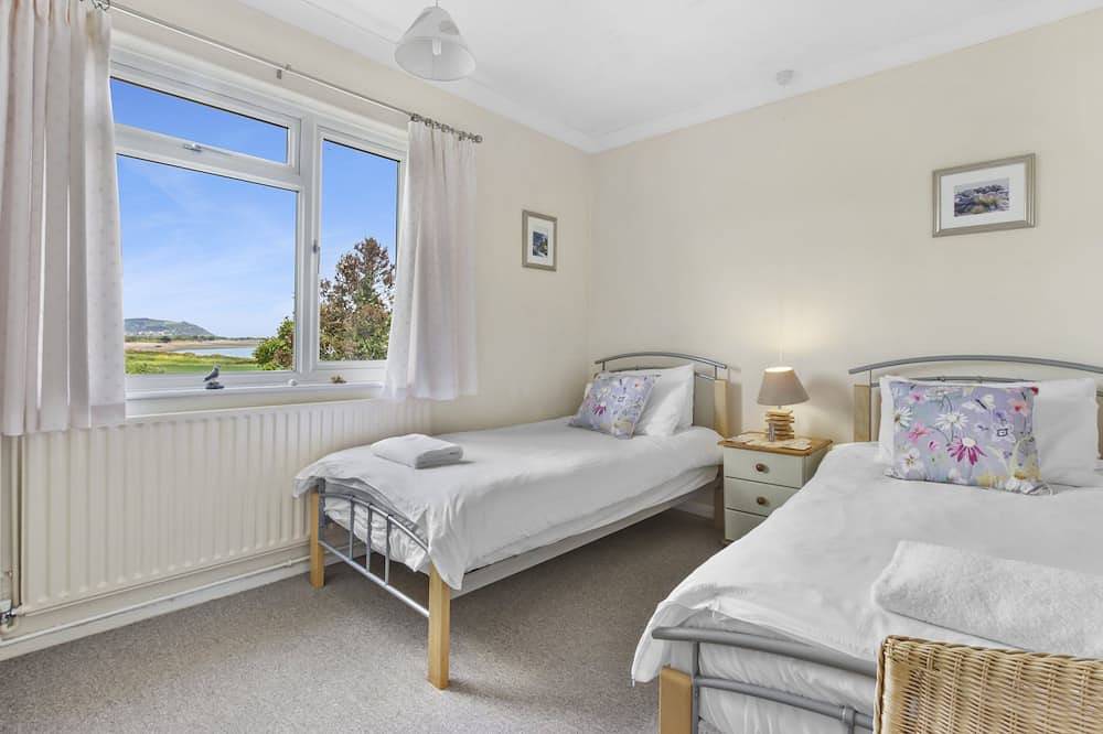 Meadow View, Blue Anchor in Carhampton, Somerset