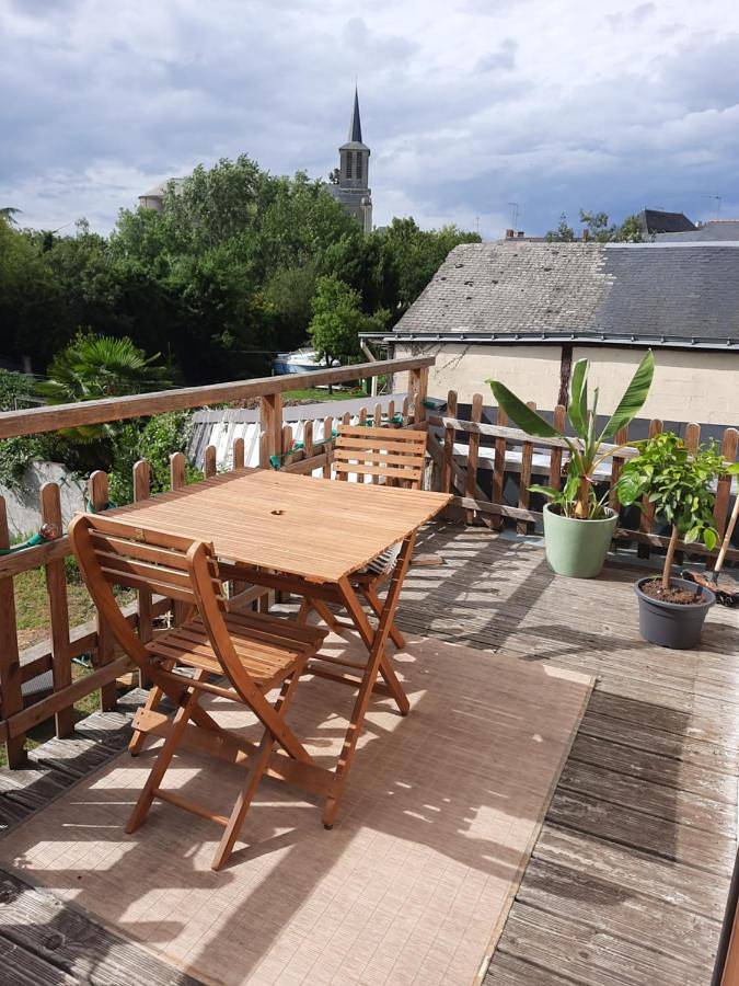 Location de vacances pour 2 personnes, avec terrasse et jardin à Les Ponts-de-Cé