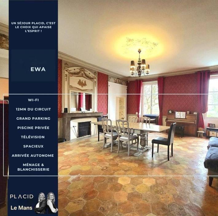 Location de vacances pour 14 personnes, avec terrasse et piscine à Étival-lès-le-Mans