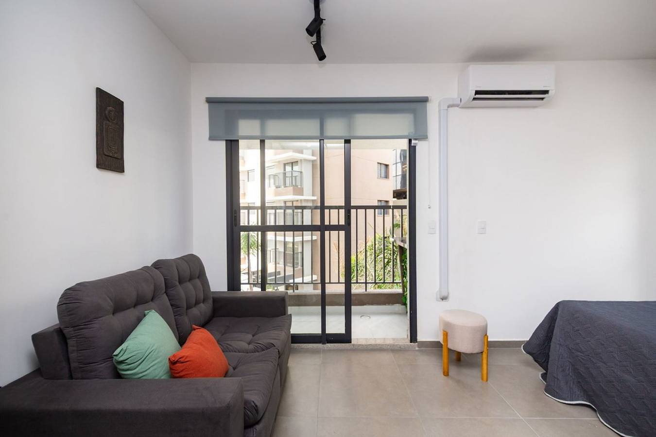 Ganzes Studio, Studio com Varanda ao Lado da Estação Pinheiros in Itaim Bibi, São Paulo