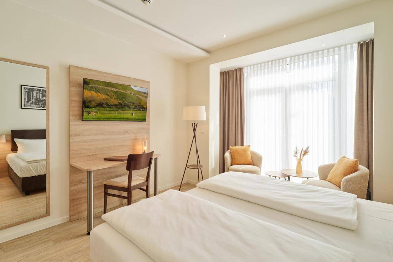 Hotel und Weingut Karlsmühle in Mertesdorf, Moseleifel