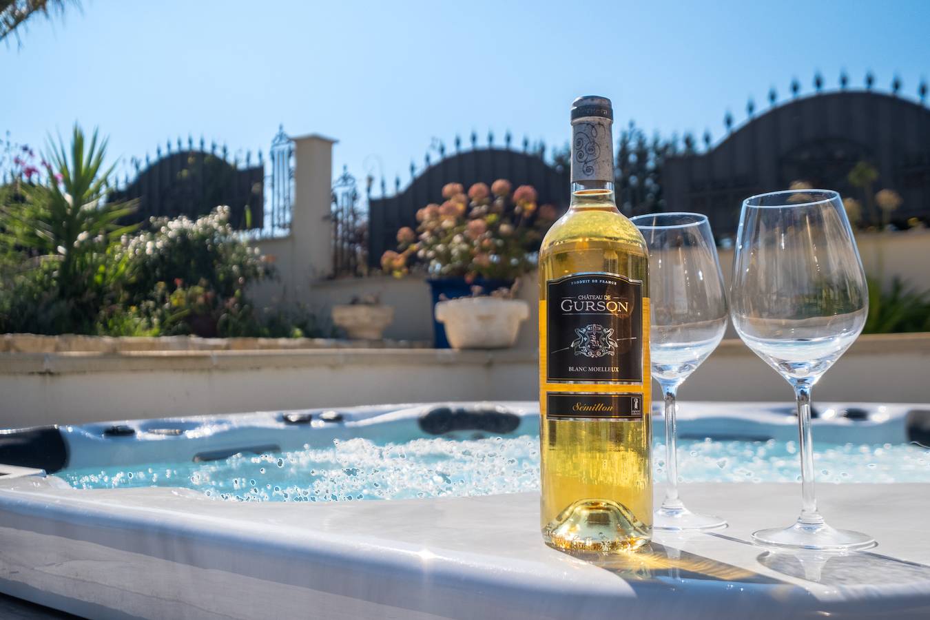 Appartement entier, Appartement dans la résidence 'Carsac 1' avec piscine partagée, terrasse partagée et jardin partagé in Carsac-de-Gurson, Périgord Pourpre