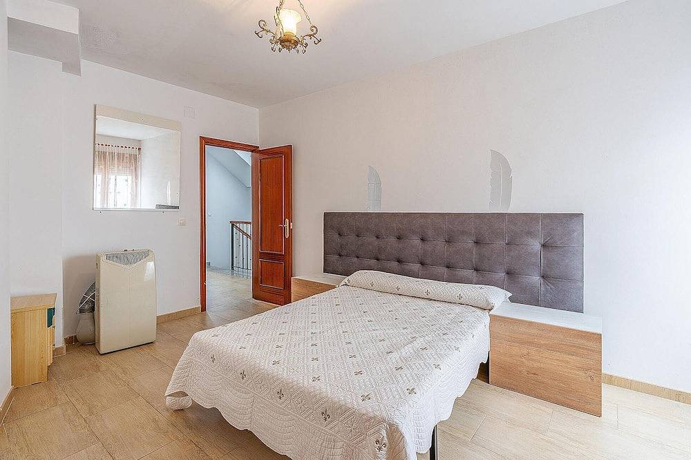 Acogedora casa en Torres con Wifi in Torres (Jaén), Sierras Subbéticas