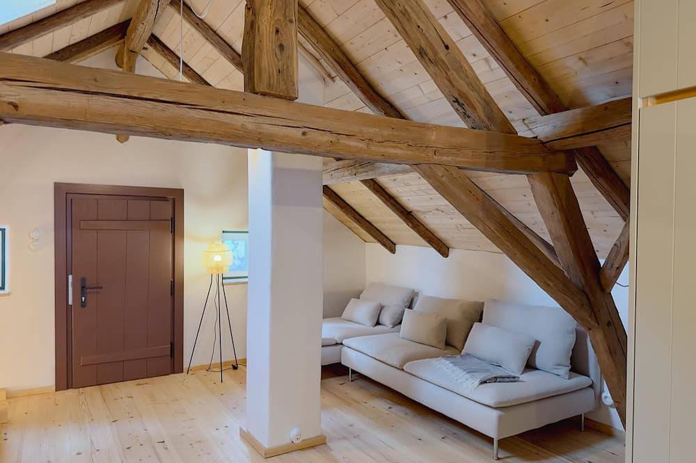 Ganze Wohnung, Altes Zollhaus in Neukirchen mit 68qm für bis zu 4 Personen in Neukirchen (Niederbayern), Ostbayern