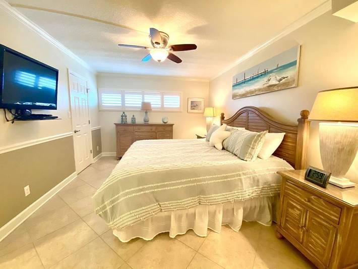 Vacation rental for 4 people, with balcony and pool in Destin