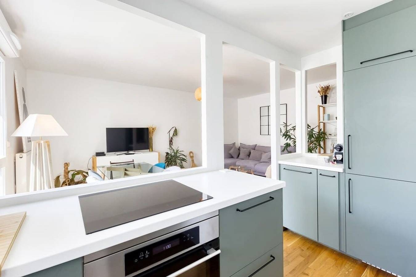 Entire apartment, Charming central apartment with Balcony and City View in Levallois-Perret, Hauts-de-Seine