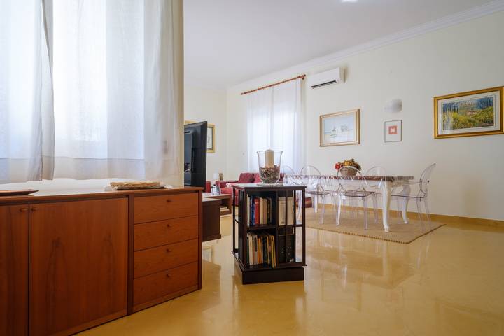 Appartement entier, Appartement de vacances "Casa di Andrea" avec vue sur la mer, Wi-Fi et terrasse. in Otranto, Région d'Otranto