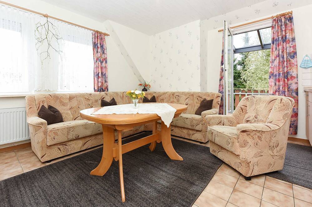 Ganze Wohnung, Ferienwohnung klein - Ferienhaus Zur Schmiede in Dunum in Dunum, Landkreis Wittmund