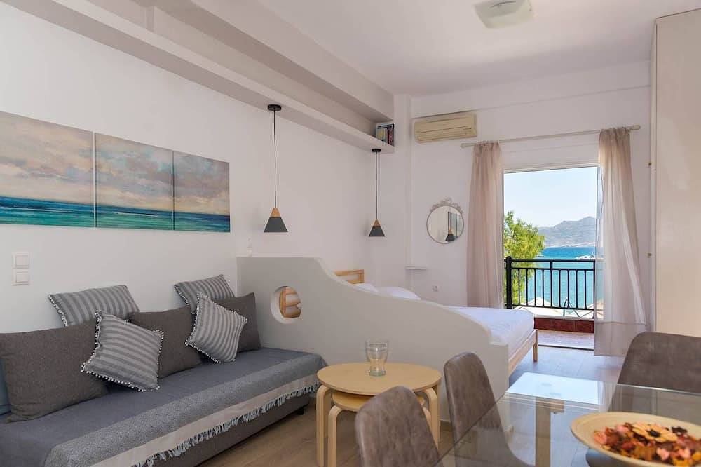 Ganze Wohnung, Sitia Old Port Studio - 3 Minuten zu Fuß zum Strand - Ac - Wifi in Sitia, Lasithi