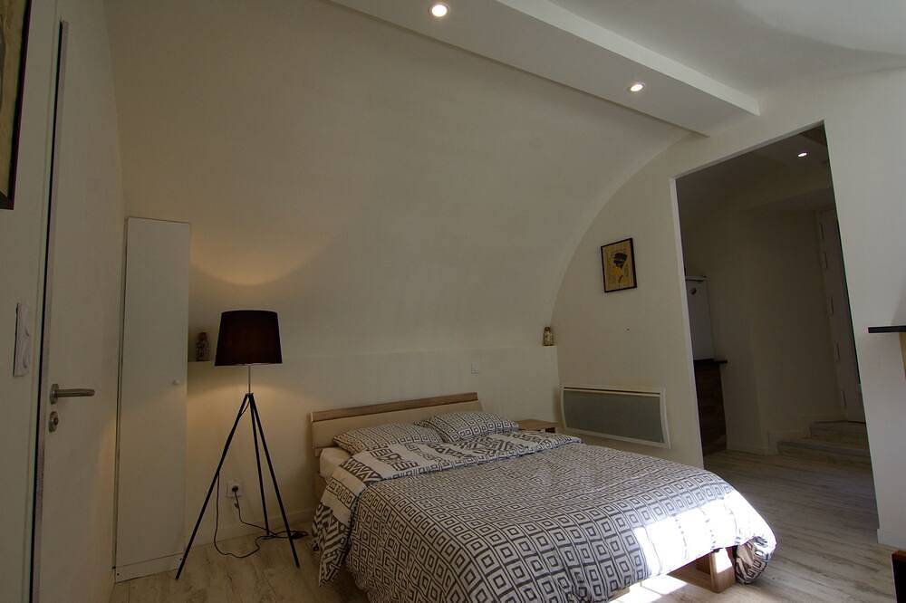 Entire apartment, Studio Egypt in Mouthe-Lac et Mont d’Or, Parc naturel régional du Haut-Jura