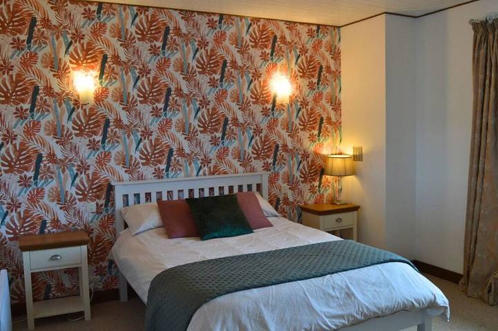 Gîte pour 4 personnes, avec jardin et terrasse, animaux acceptés à Mairé-Levescault - 2