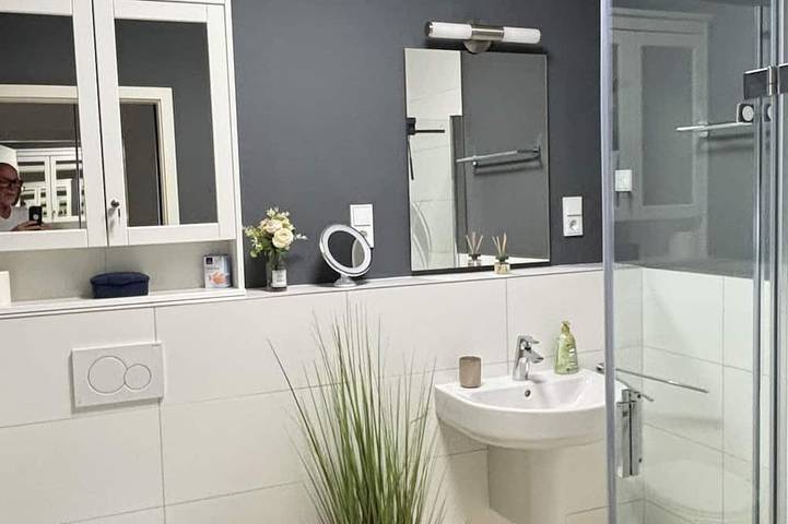 Ganze Wohnung, Full City Apartment
am Spittel (Platz) Fußgängerzone Ideal für Paare in Bitburg, Eifelkreis Bitburg-Prüm