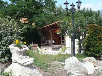 Maison de campagne pour 4 personnes, avec jardin ainsi que terrasse et piscine, animaux acceptés à Corneilla-de-Conflent