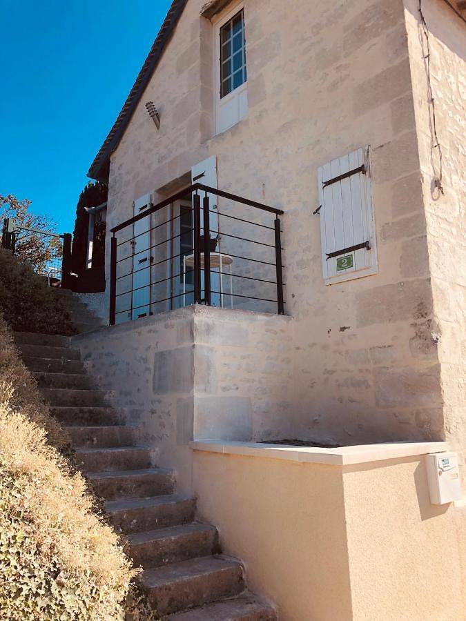 Gîte pour 2 personnes, avec terrasse dans Colombiers (Vienne) - 4