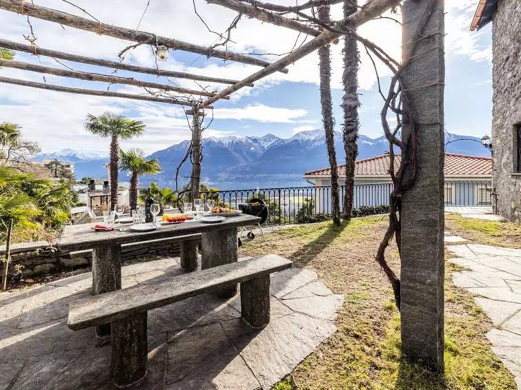 Maison 4 Personnes in Monte Brè sopra Locarno, Locarno