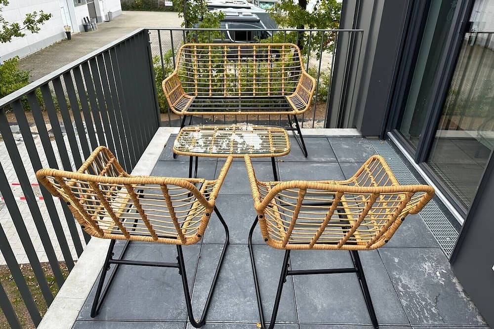 Ganze Wohnung, Balkon-Kostenloser-Parkplatz-Waschtrockner-Smarttv-Kostenlose Stornierung-Küche in Erlangen, Franken
