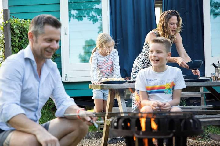 Tinyhouse Het Voordek - am See in der Nähe von Amsterdam in Vinkeveen, Groene Hart