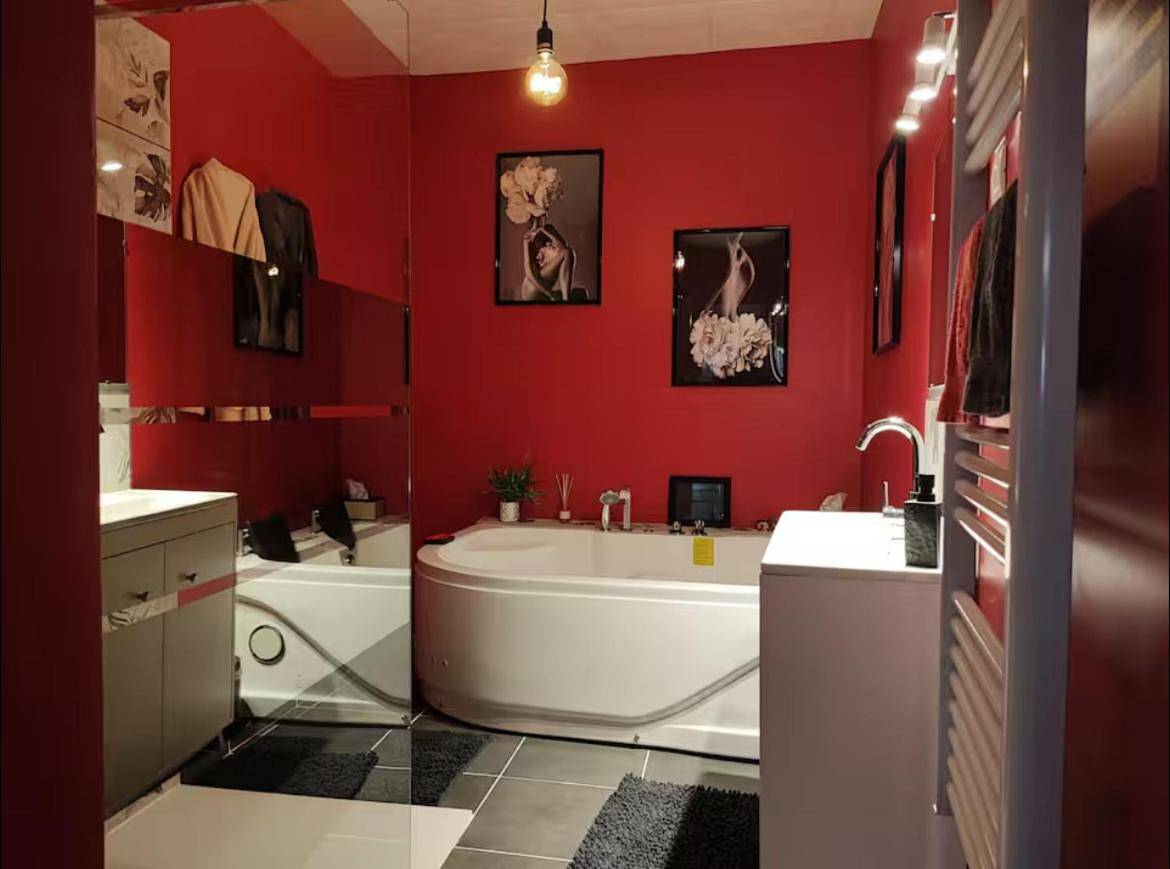 Double Room in Matour, Région de Mâcon