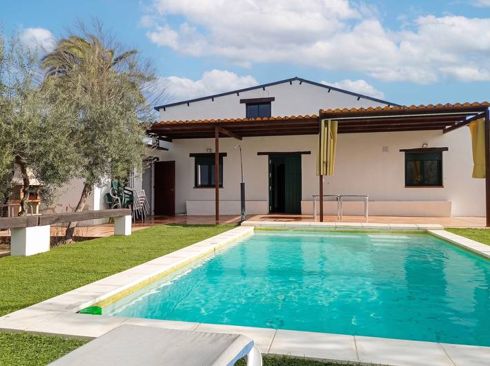 Casa rural para 9 personas en Morón de la Frontera