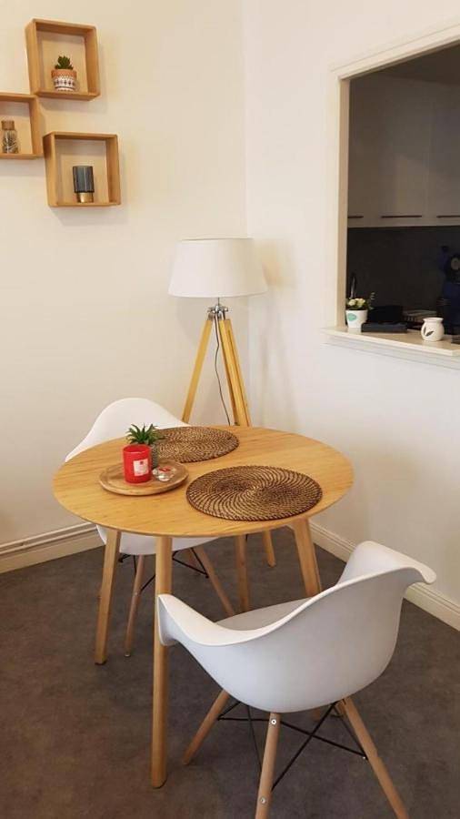 Appartement entier, One-Bedroom Apartment in Épernay, Marne