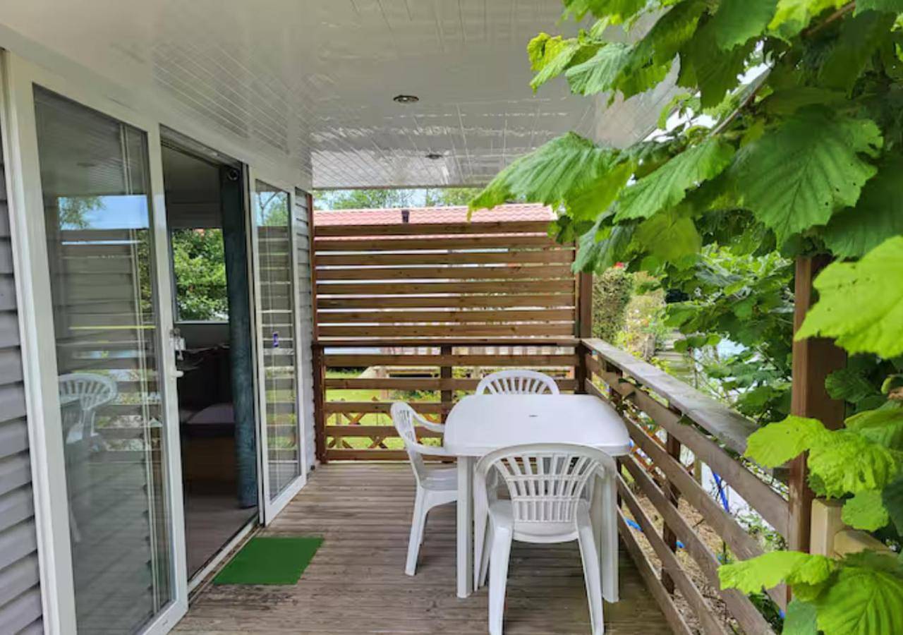 Bungalow in Lac d'Ardres, Ardres